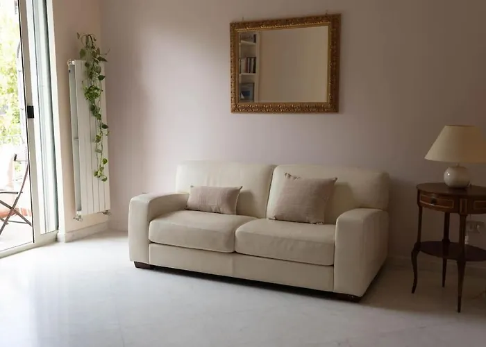 Daire Tiziano Apartment-a Spacious For In