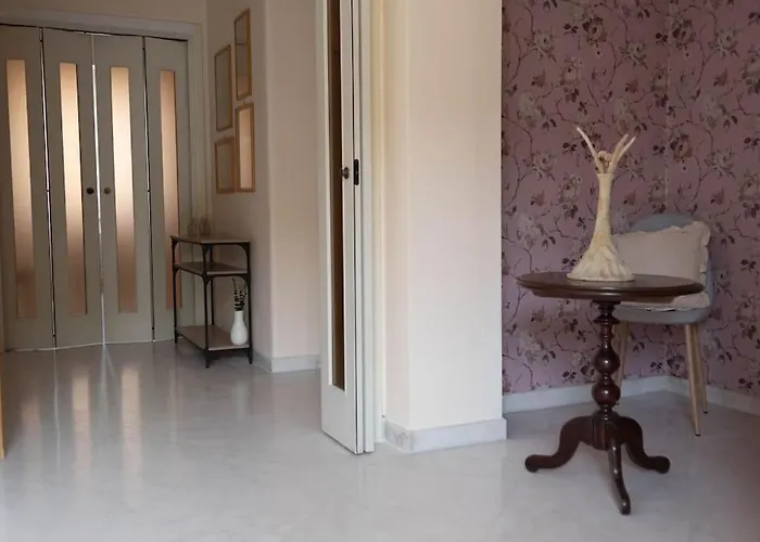 Daire Tiziano Apartment-a Spacious For In